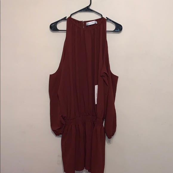 Dress - Picture 1 of 3